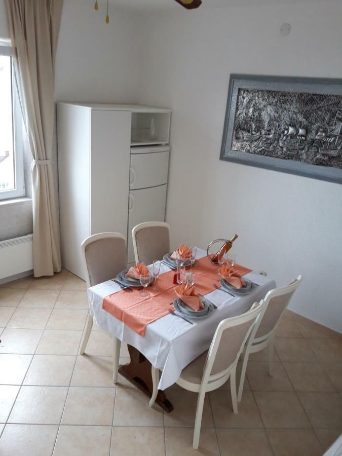 Vila House Marija Brela Exteriér fotografie